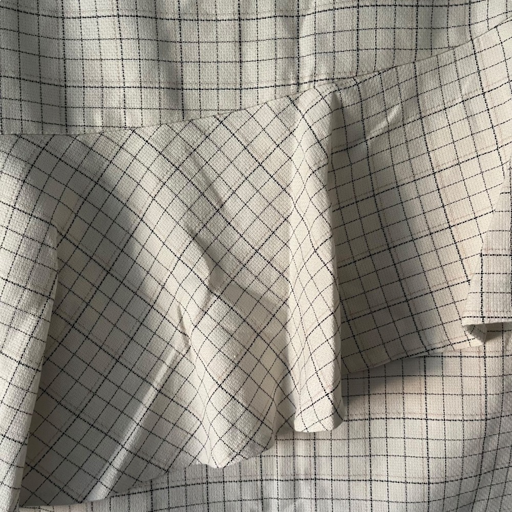 Joie Porcelain Botan Plaid Ruffle Asymmetrical Mini Skirt Size 4 - Picture 2 of 5